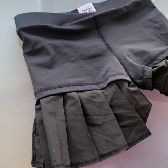 ***RELISTED**BNWT FRANKIES BIKINI WINDY TENNIS MINI SKIRT BLACK SZ XS - Picture 13 of 14